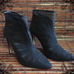 Just Fab Pumps with Mesh Accents - NWOT